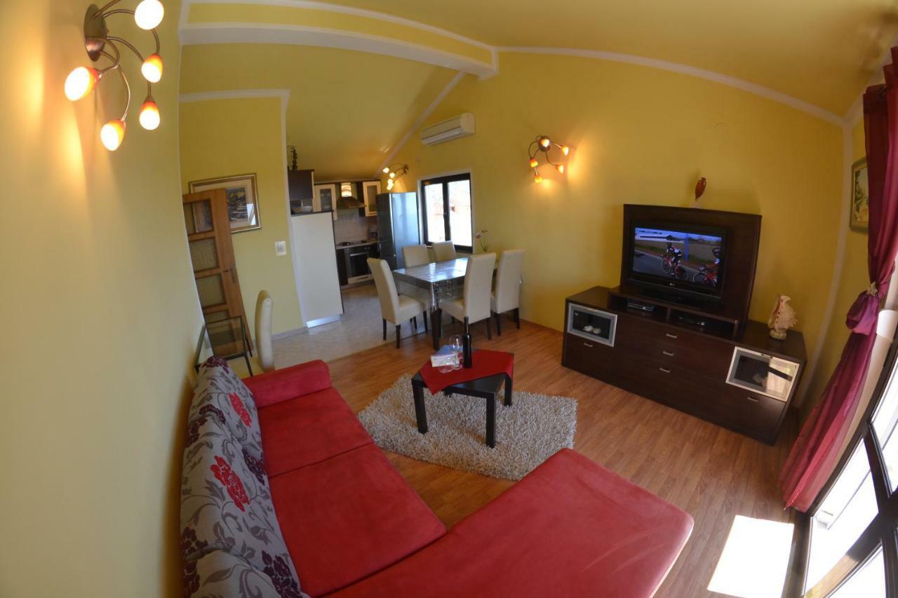 Palit Apartman Jadranka מראה חיצוני תמונה